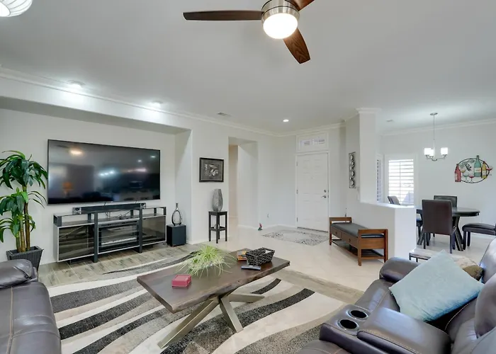 Holiday home Close To Golf! Sunlit Escape W/ Casita