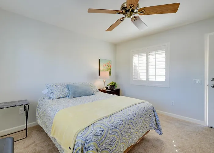 Holiday home Close To Golf! Sunlit Escape W/ Casita *